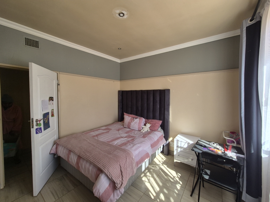 3 Bedroom Property for Sale in Stilfontein North West